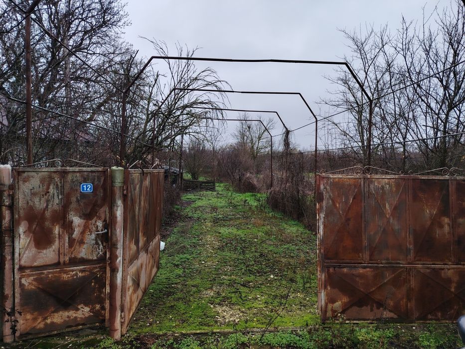 Casă+teren intravilan