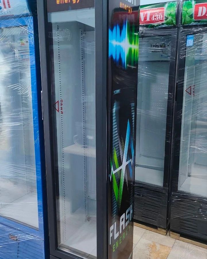 Новые фирменные DEVI витринные холодильники