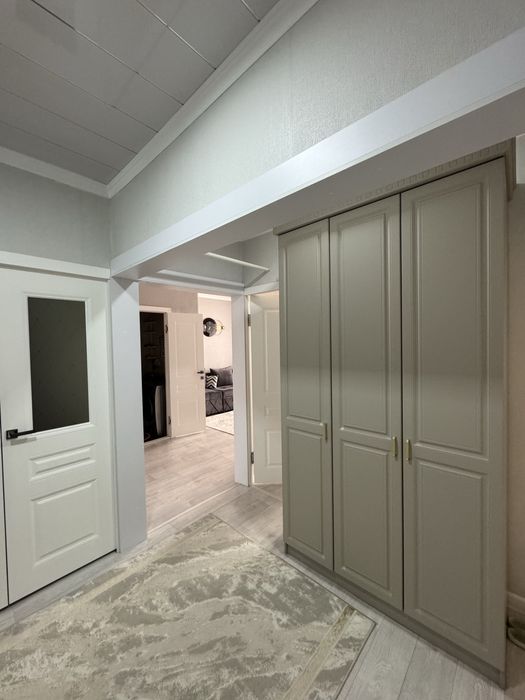 Продается Прихожая