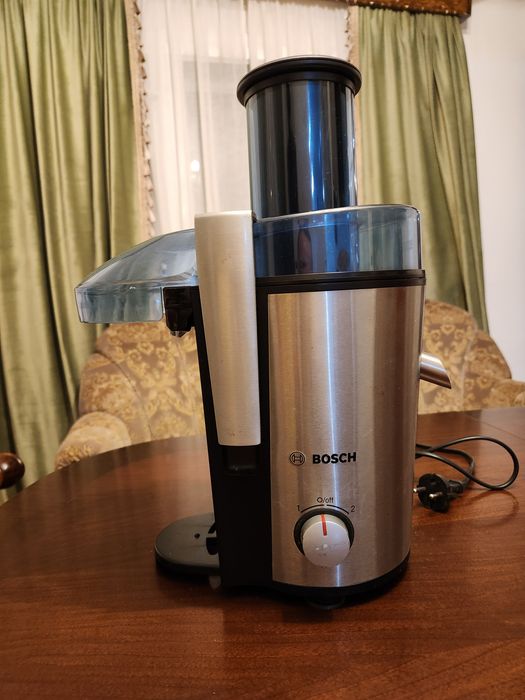 Storcator de fructe Bosch