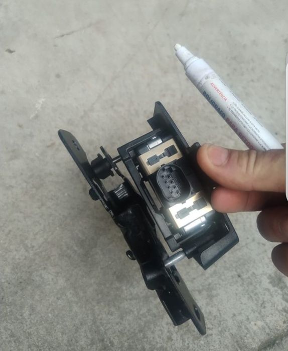 Radar Distronic Dacia Spring