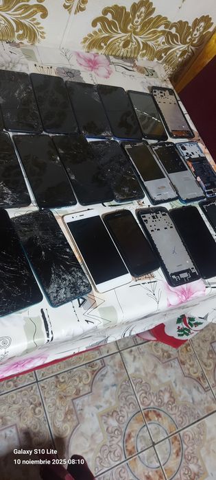 Lot telefoane defecte