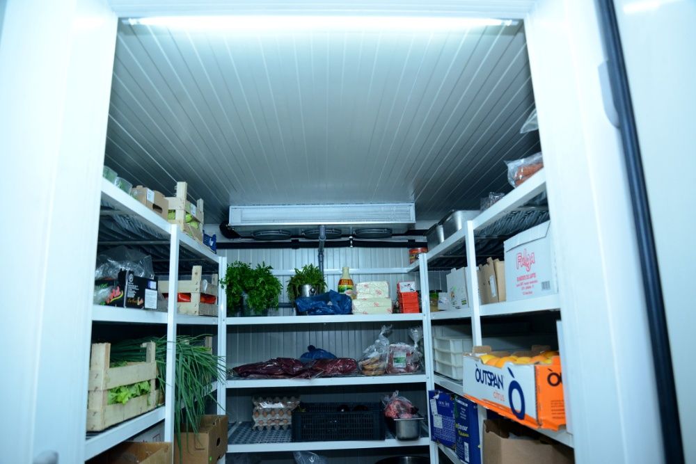 Cameră frigorifică de refrigerare sau congelare