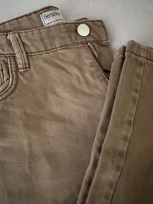 BERSHKA дънки с широки крачоли