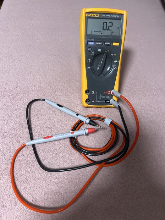 Multimetru True-RMS Fluke 177