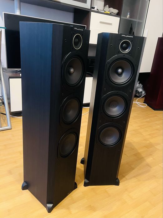 Boxe de podea Wharfedale VR 40