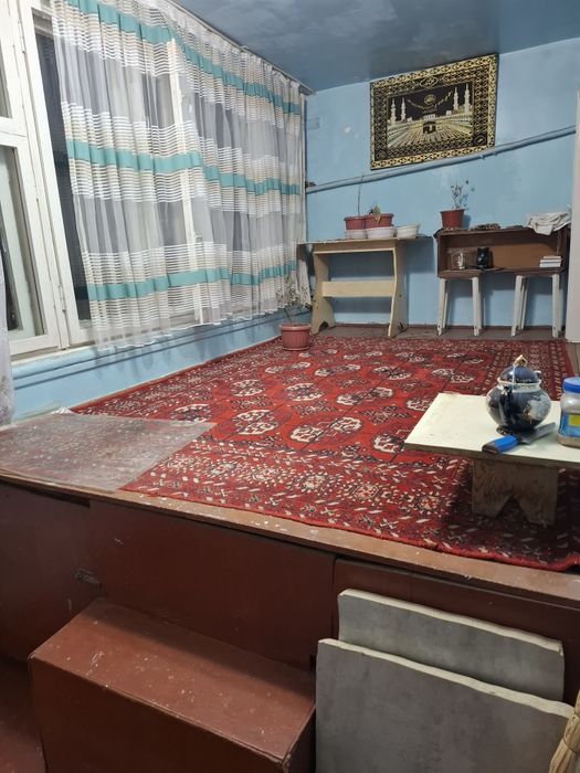 Тараканчикда 3/4/4 хонали кв ижарага уй берилади