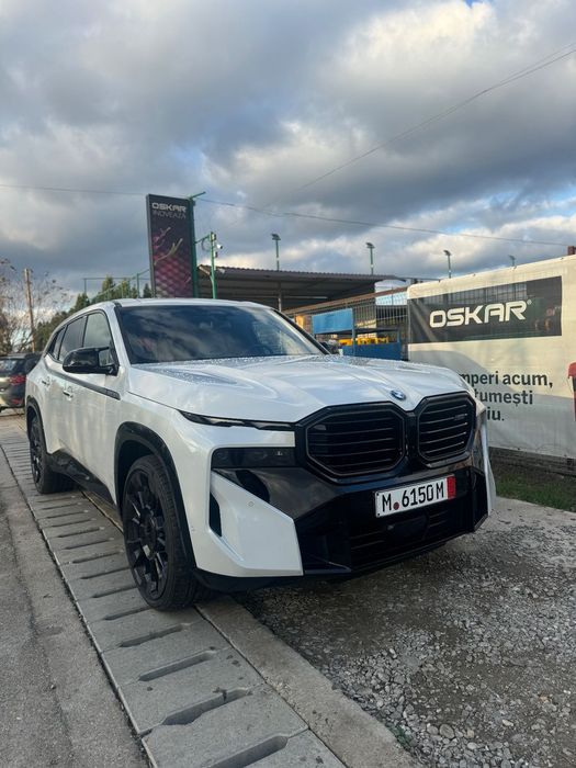BMW XM Primul proprietar în România mașina se prezinta ca nouă  !