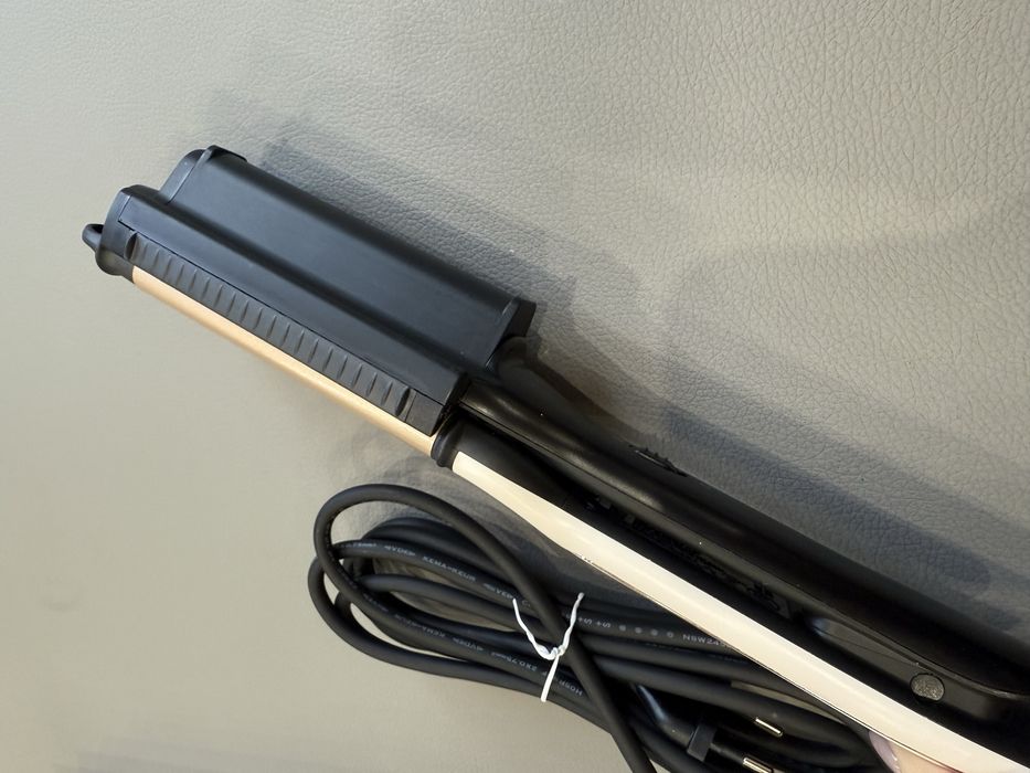 Ретро преса Remington PROluxe 4-in-1 Adjustable Waver