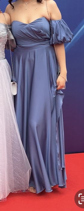 Платье красивое L