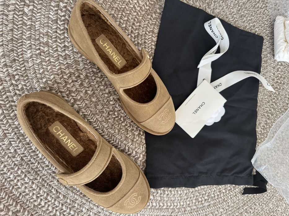 Обувки “Chanel” чисто нови - естествена кожа