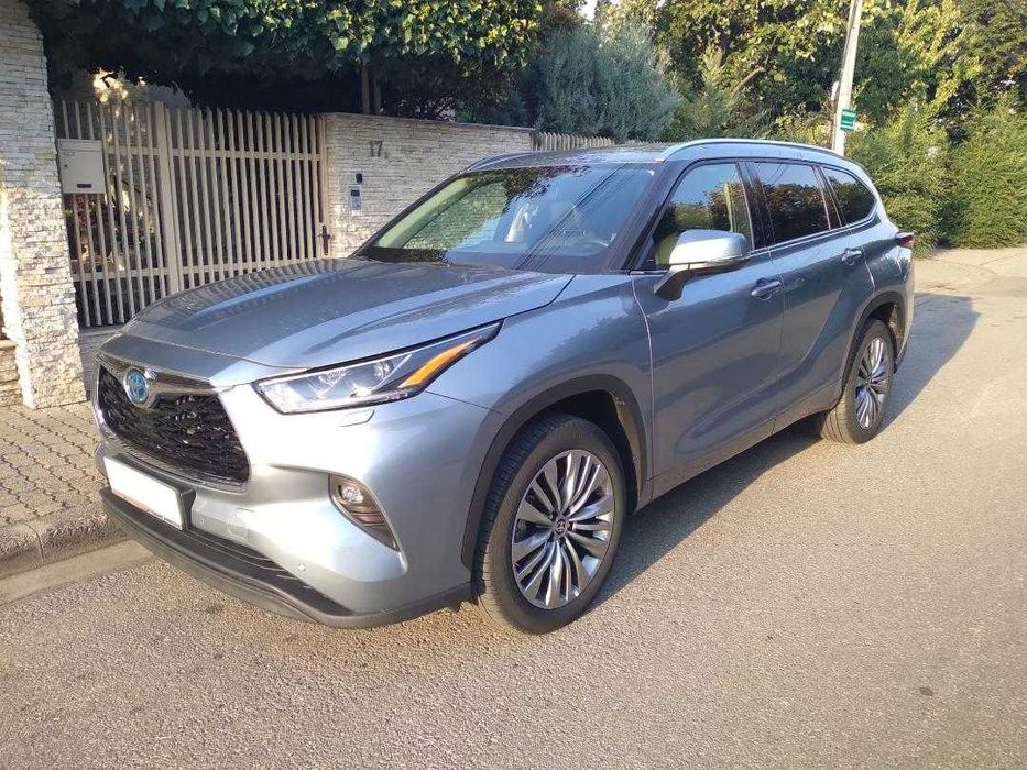 HIGHLANDER 2,5 Hybrid AWD Exclusive Pearly  11,2022
