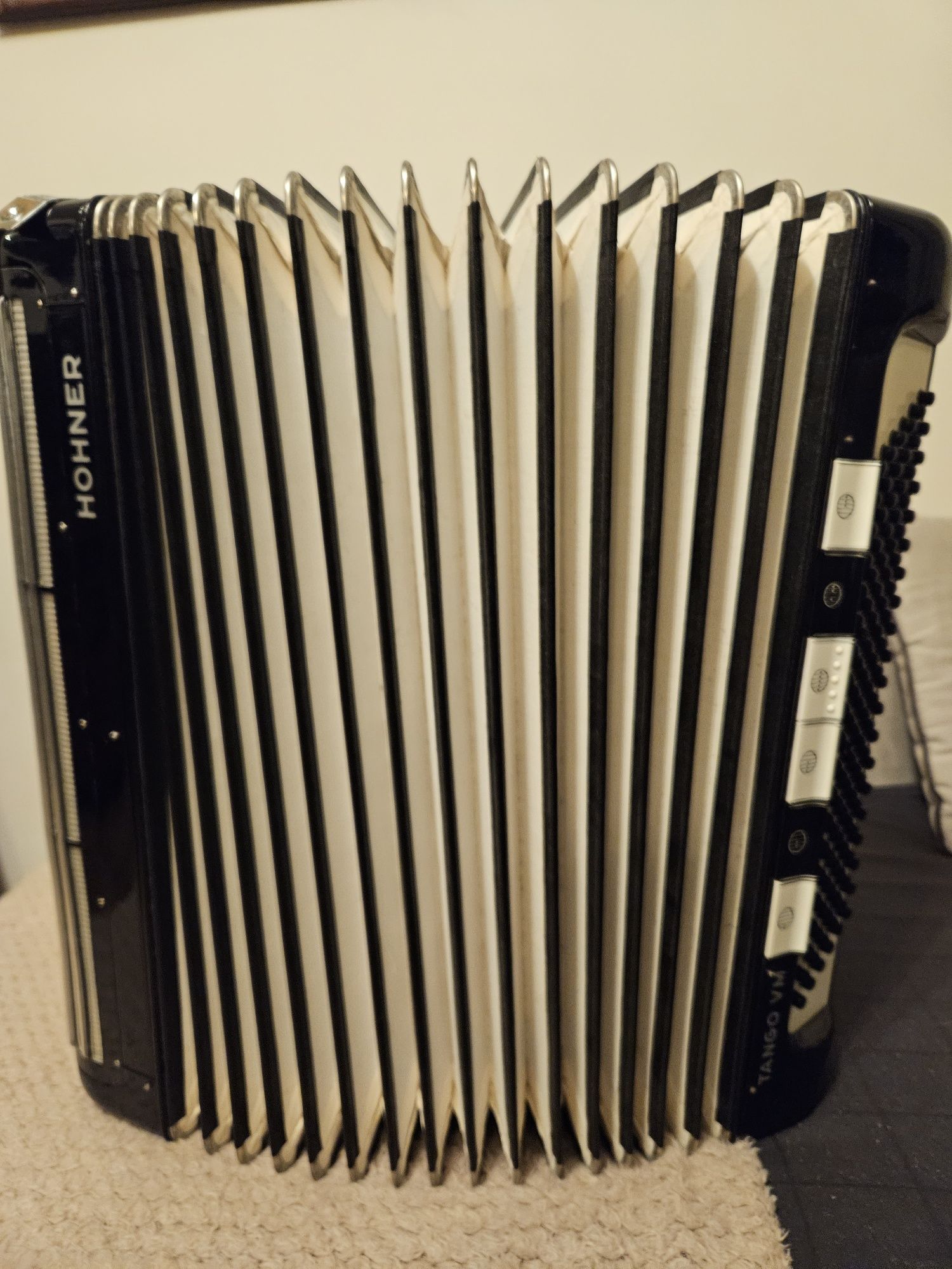 Acordeon Hohner Tango VM