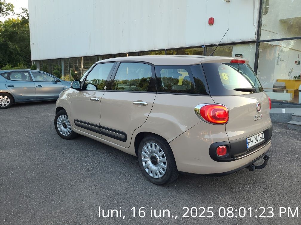 Fiat 500L / 0.9Tce 105Cp sunt unic proprietar în România.