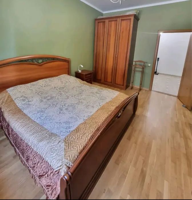 Продам кровать двуспальняя