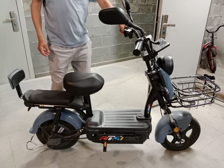 Продам электроскутер