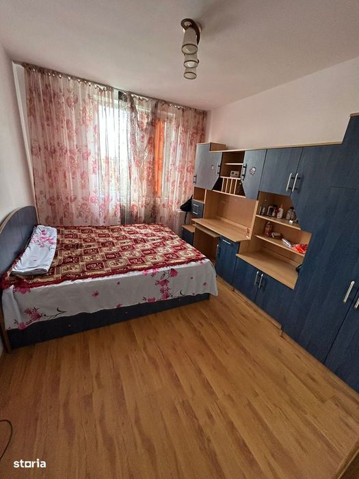 De inchiriat 2 camere,zona spitalului Nou,Pret 1300 lei|luna
