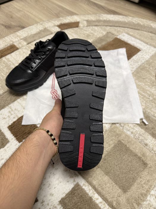 De vanzare Adidasi Prada