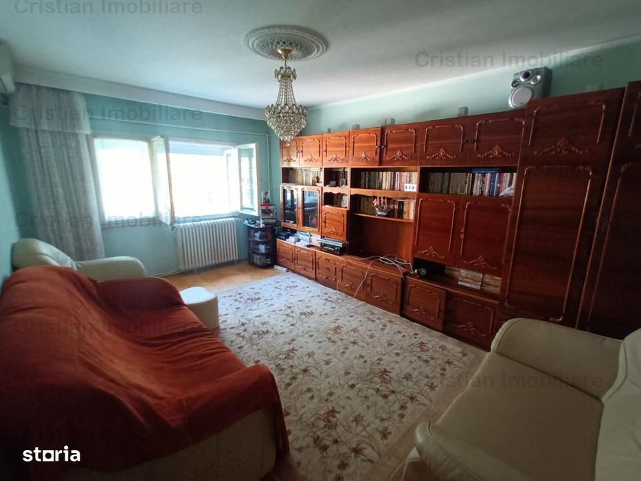 Bariera CONFORT 1 Decomandat 3 camere SPATIOS  ZONA LINISTITA