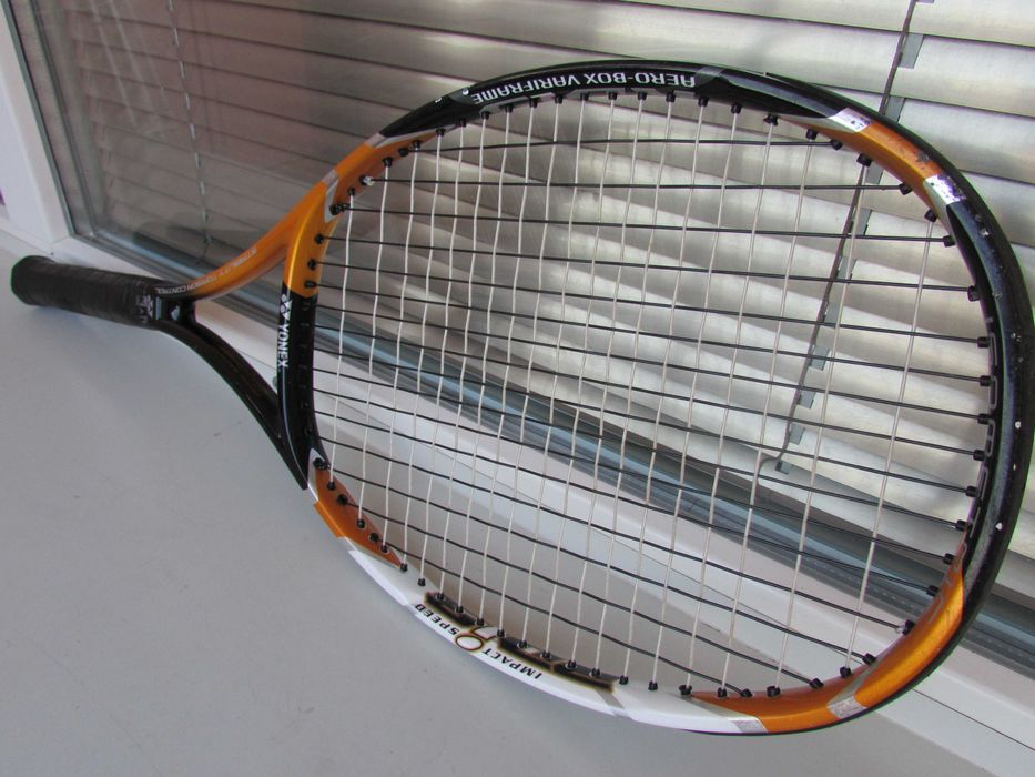 Тенис ракета YONEX RDiS 200