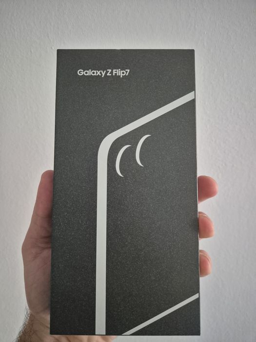 Vand samsung Zflip 7 sigilat
