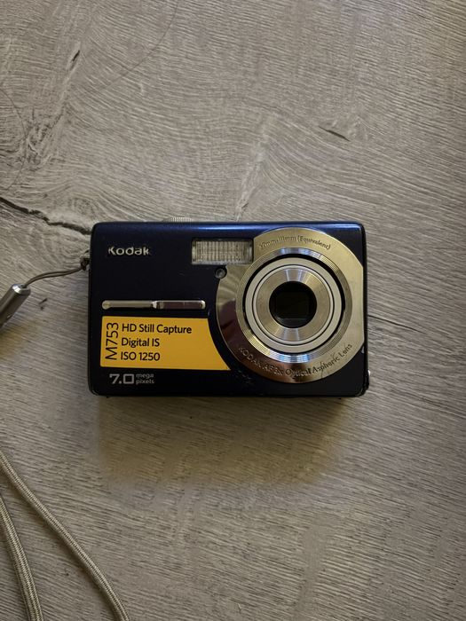 Kodak EasyShare M753