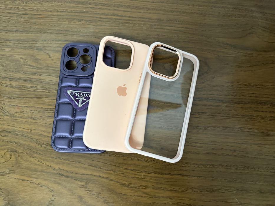 Чехлы на iphone 14 pro