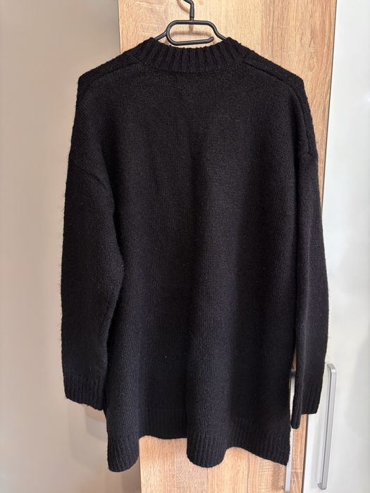 Черен пуловер ZARA