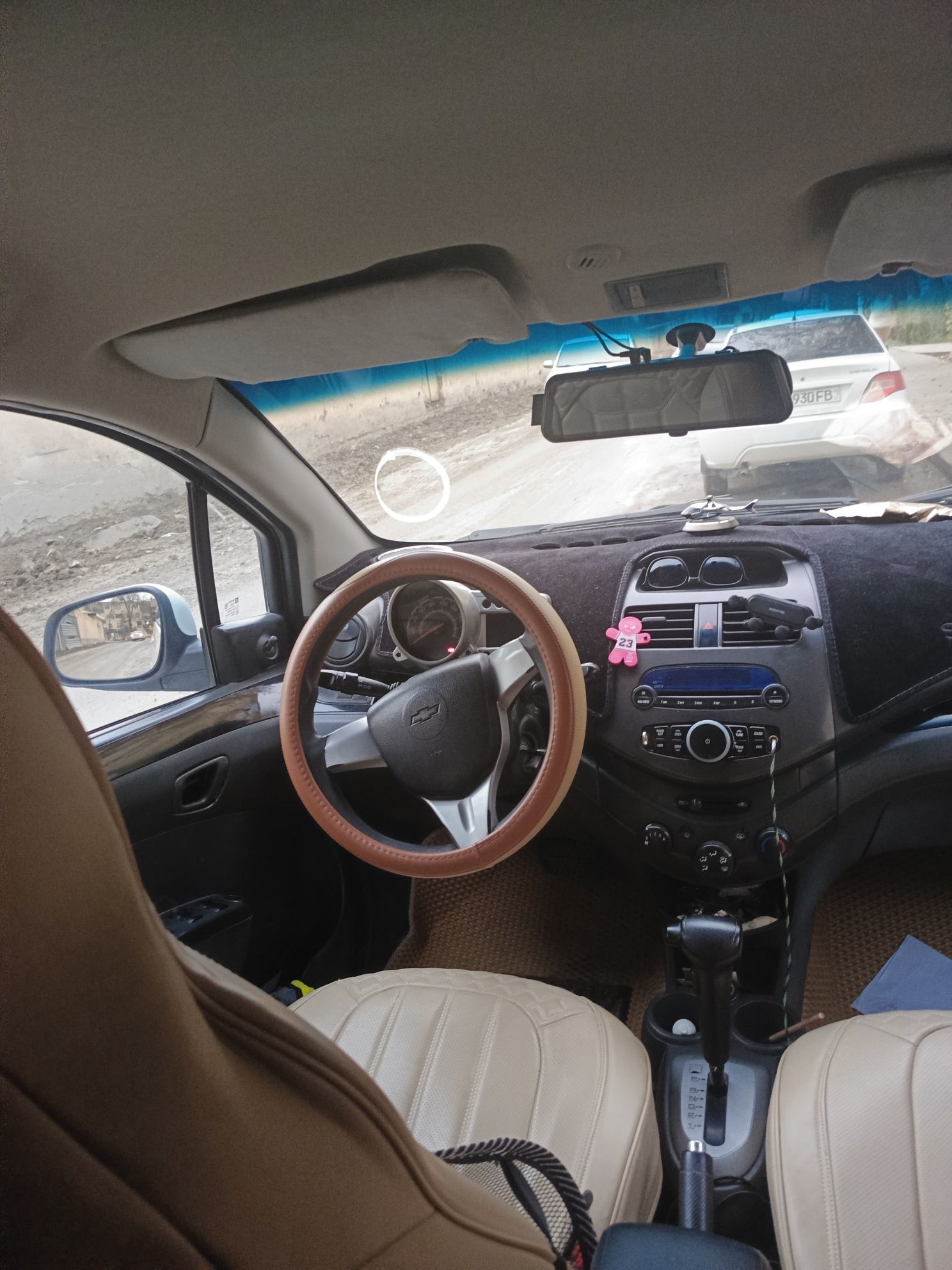 Спарк  автомат 6000$ в Самарканде