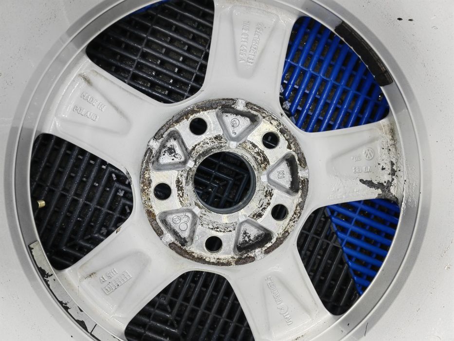 Jante Aliaj R16 VAG / 5x112
