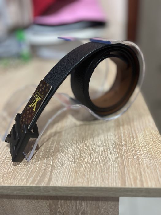 Подставки для ремней