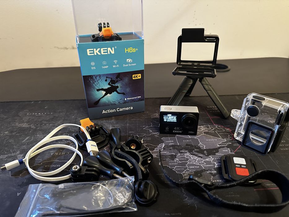 Camera sport waterproof 4K EKEN H6s+ utilizata in stare buna