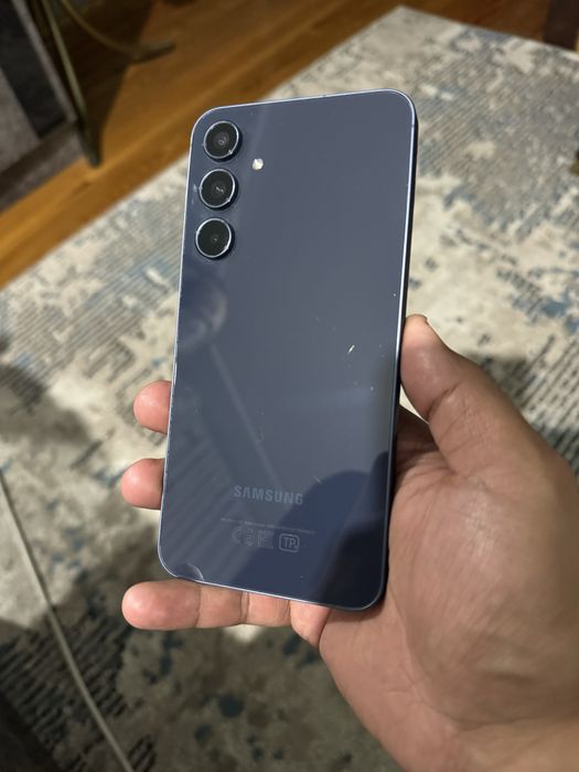 Samsung A55 128/8gb ideal