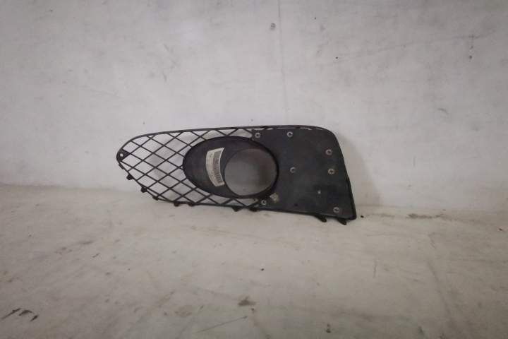 Grila Proiector Dreapta Originala In Stare Buna Crossover Bentley  Ben