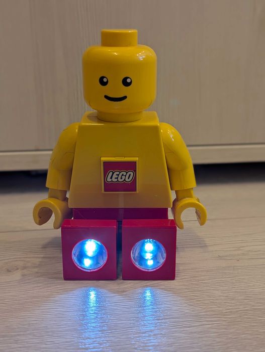 Lego голяма минифигура - фенерче
