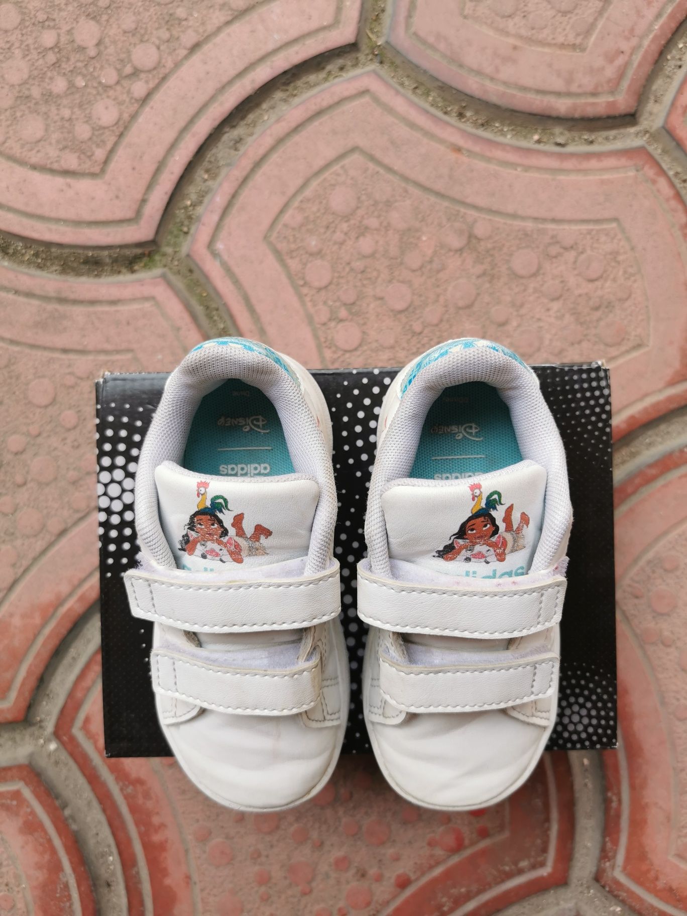 adidas disney 23