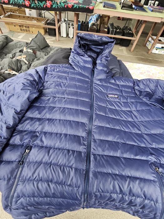 Geaca Patagonia cu puf marimea XL