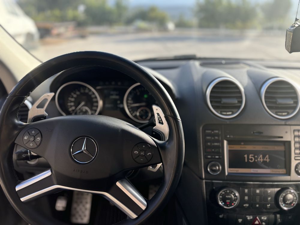Mercedes ML W164 350 D  FACE 2011 на ЧАСТИ
