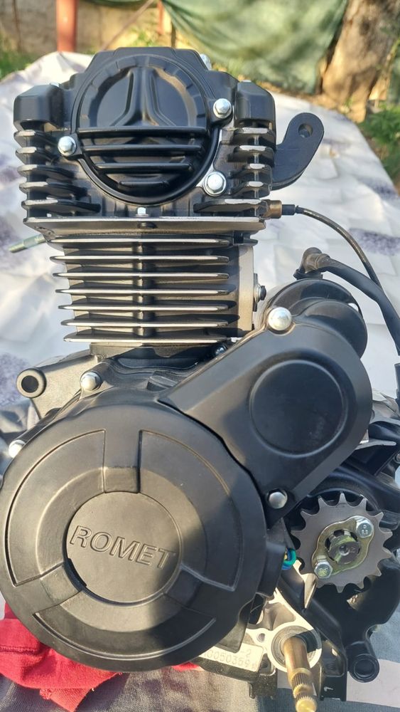 Motor Romet ZK 125  Fx