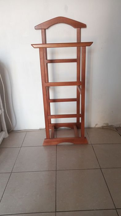 Вешалка напольная