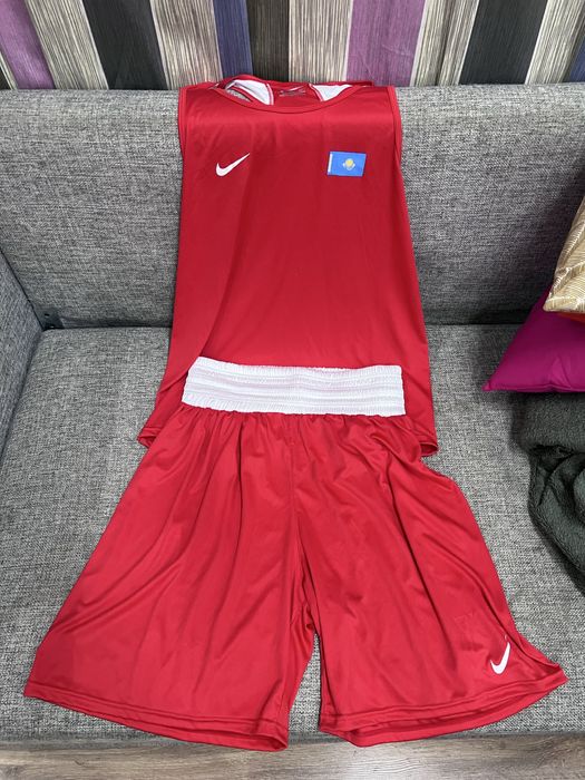 Боксерский костюм Женский XXL (52)