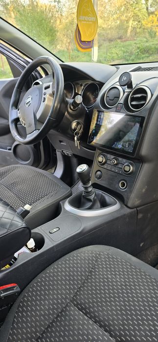 Vand nissan qashqai panoramic