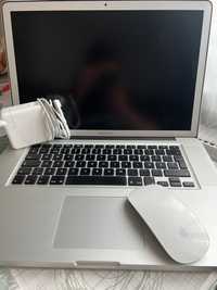 Apple Macbook pro i7
