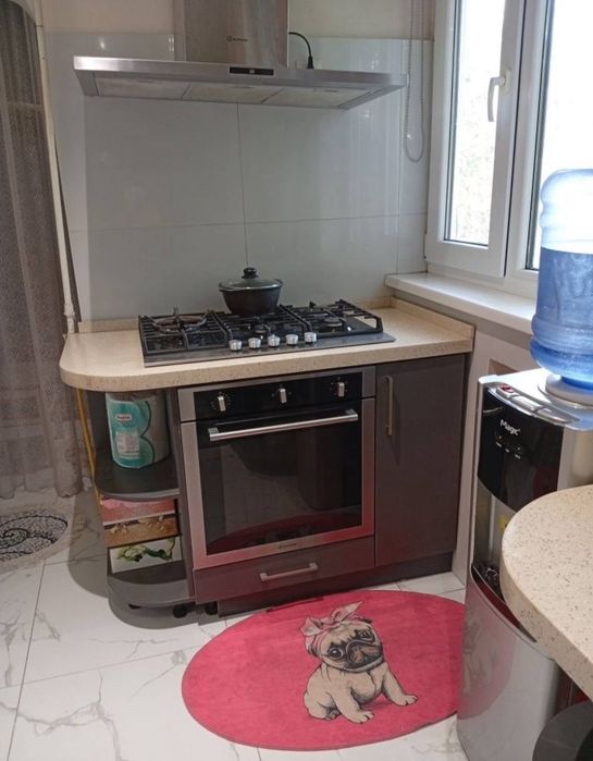 Отличная 3-комнатная 77 серии, парк Тельмана