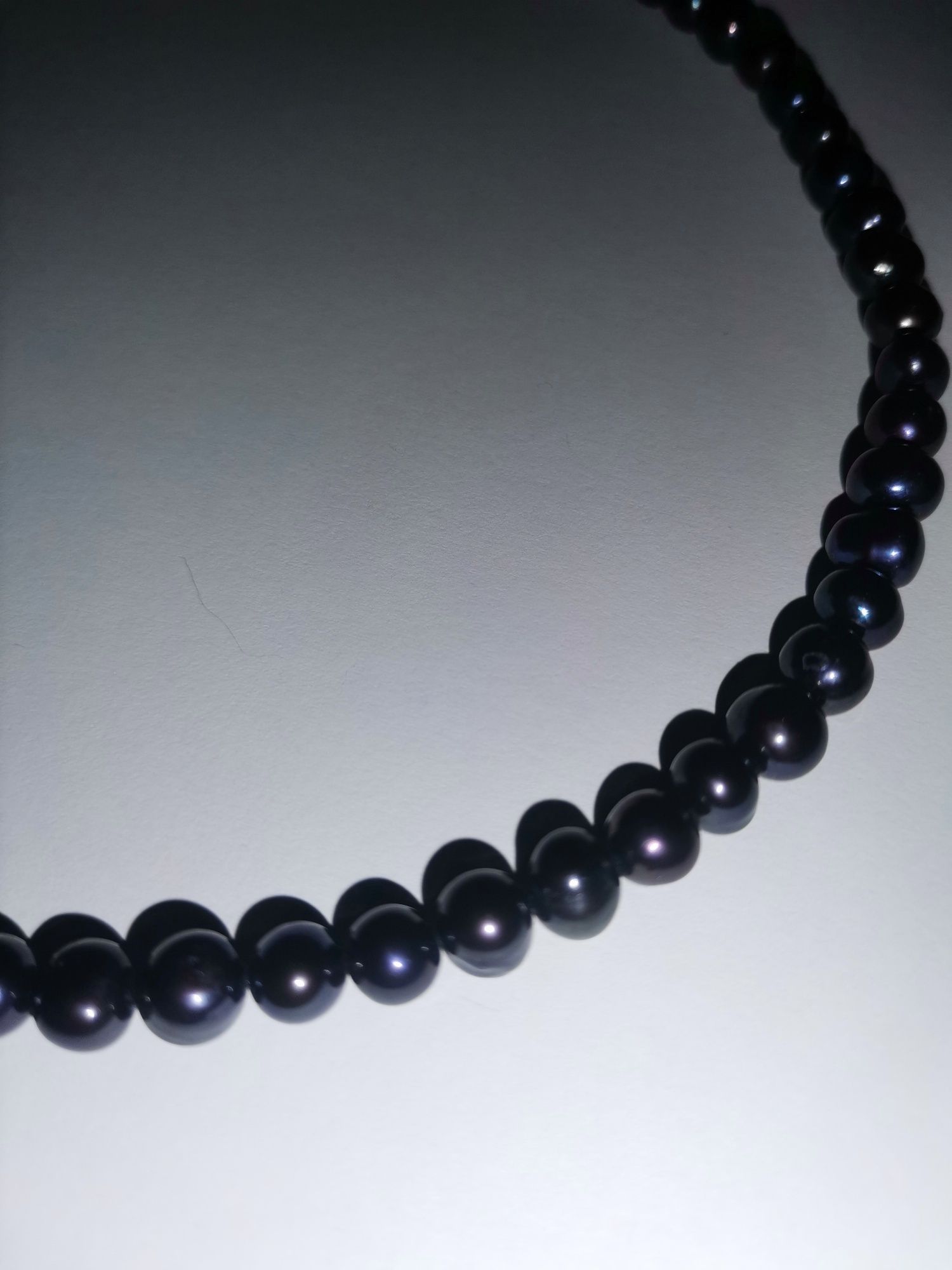 Colier din perle naturale negre,cu aur 14 k