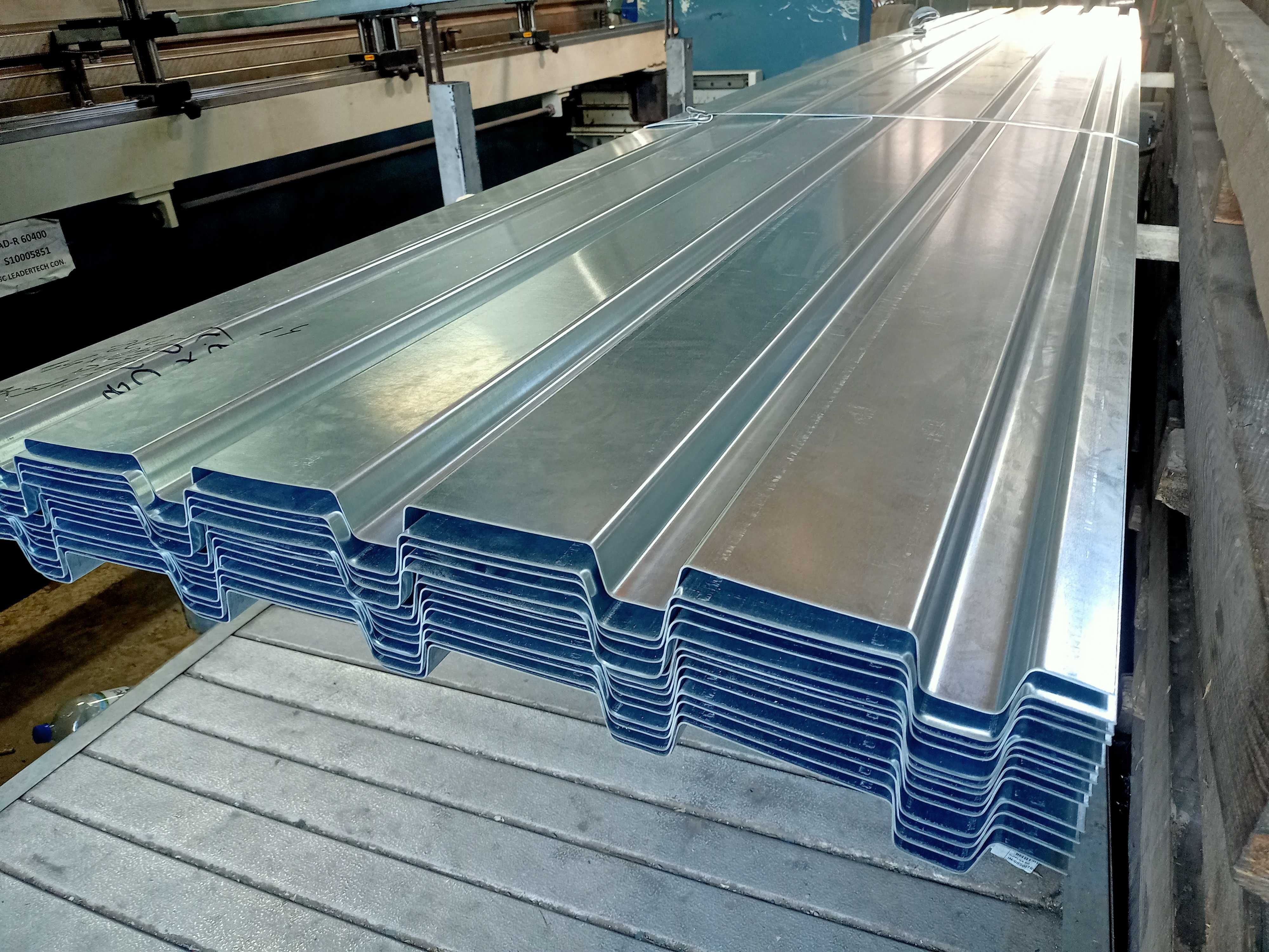 Tabla cutata zincata vopsita color acoperis hale industriale H35 T35