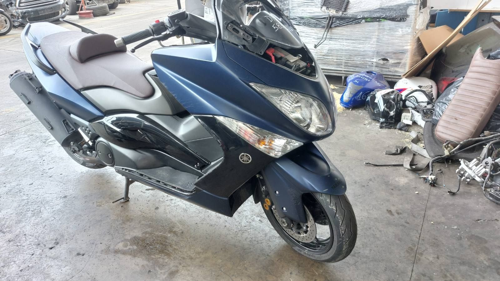 Мотоциклет,скутер Ямаха Т-макс(Yamaha T-max) 500-500i на части