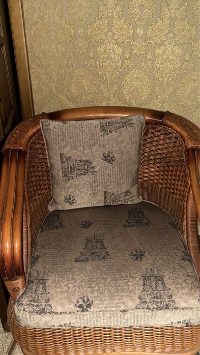 Продам ротанговую мебель в отличном состоянии
