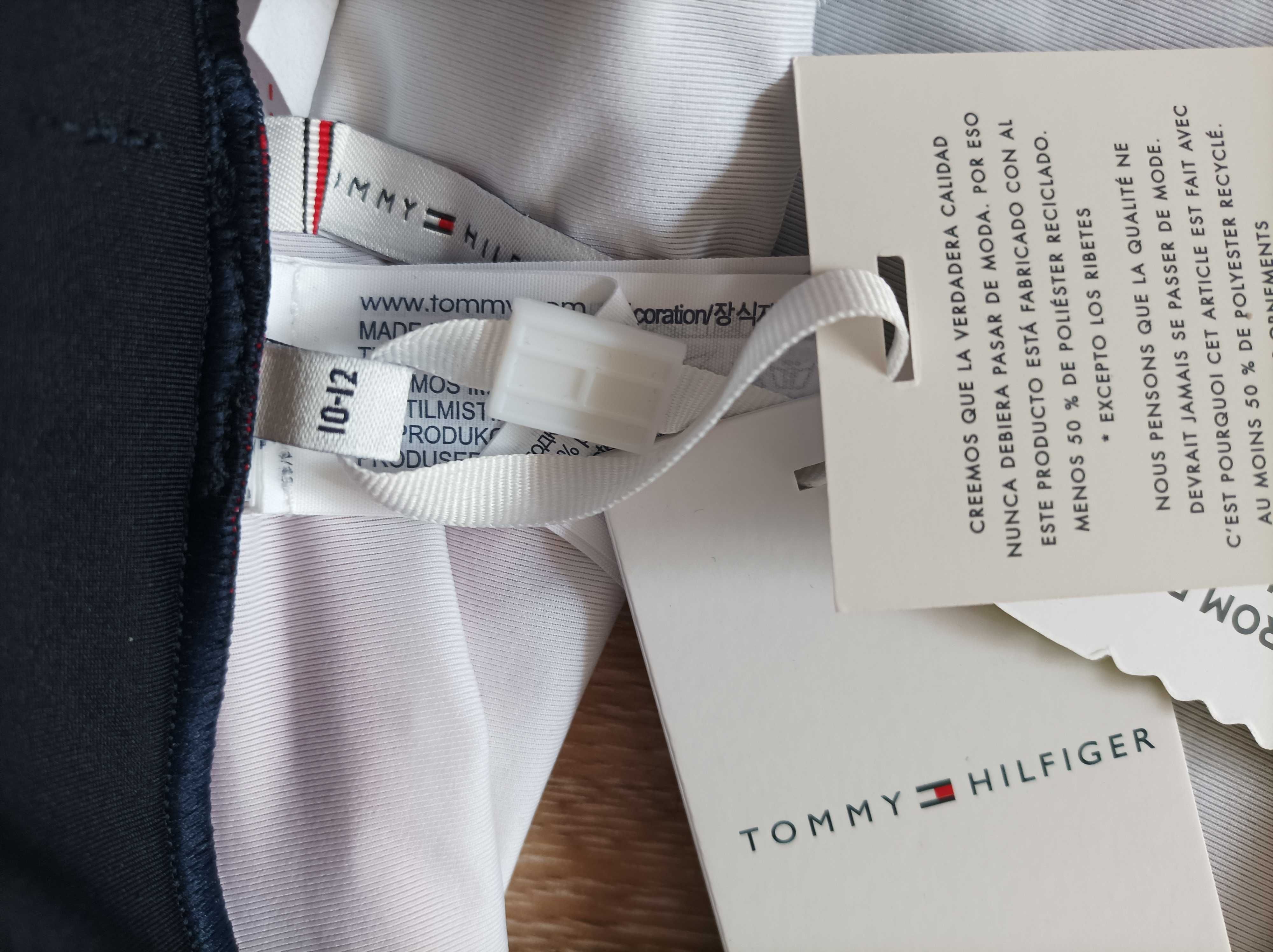 Tommy Hilfiger/  Guillermina baeza Нови бански 9-10-12год