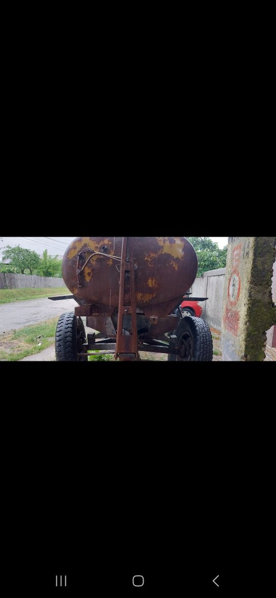 Cisterna de 4000 l folosita numai pentru apa